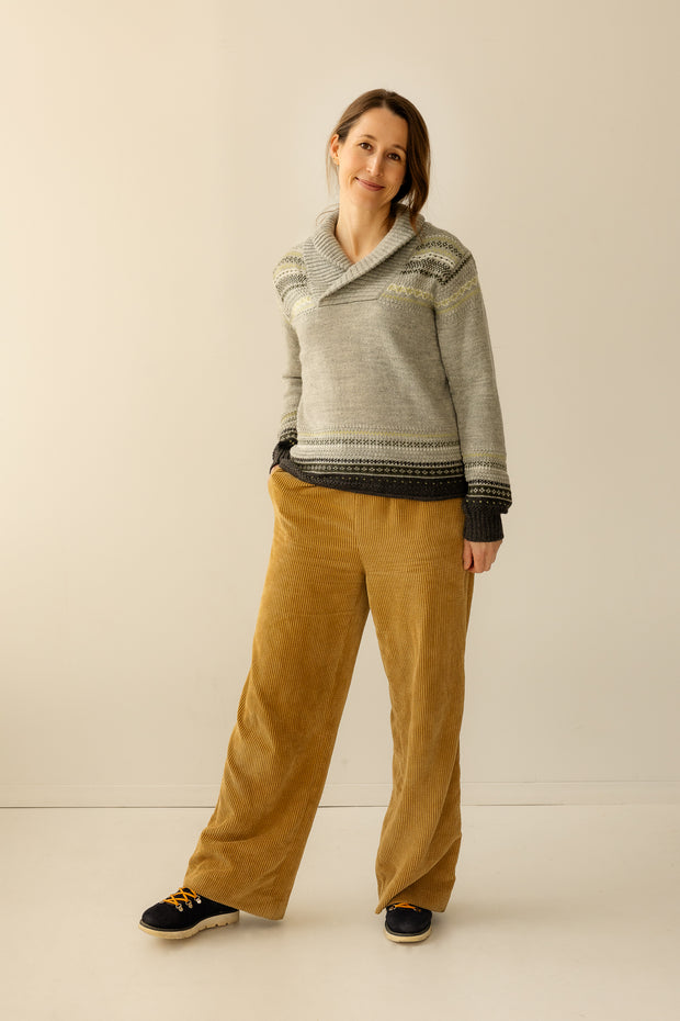 Glesver Women's V-Neck Collared Sweater