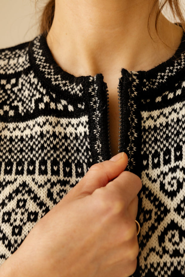 Nordnes Women's Vest - Susan Fosse