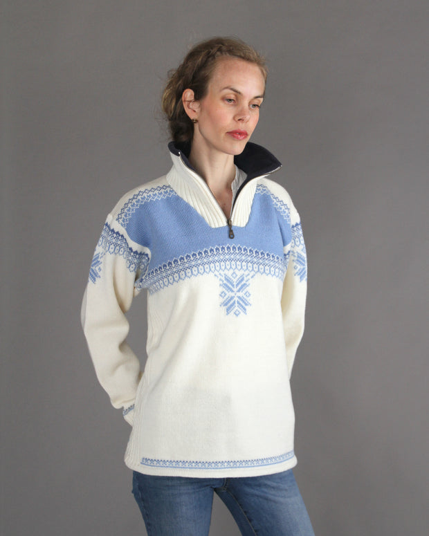 Voss Women's Sweater